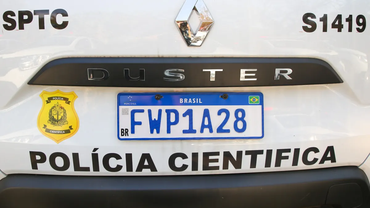 Goiás distribui 41 novos peritos e auxiliares da Polícia Científica
