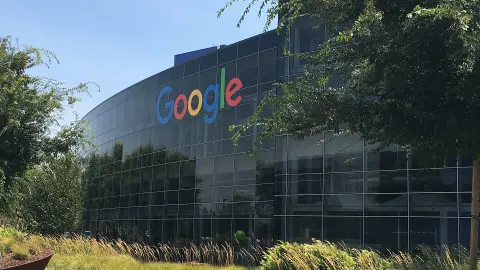 Google testa Gemini para ligar e deixar recados