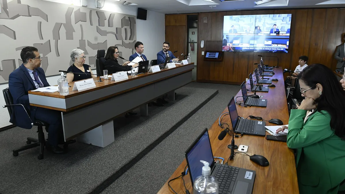 Humberto Costa lidera e leva vaga com 27,10% em Pernambuco