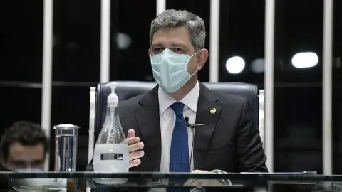 Rogerio Carvalho e Delegado Alessandro vencem no Senado em Sergipe