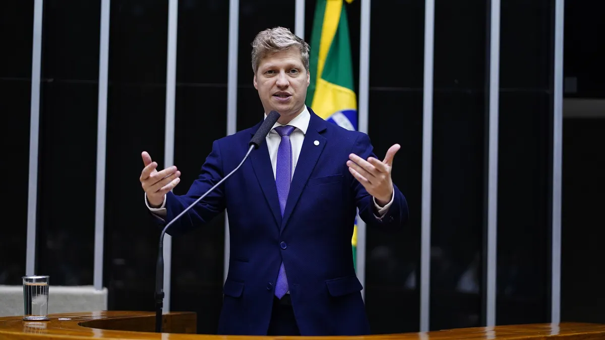 Sanderson e Marcel van Hattem são eleitos ao Senado no RS