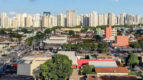 Senac abre inscrições para cursos de moda com IA em Goiânia