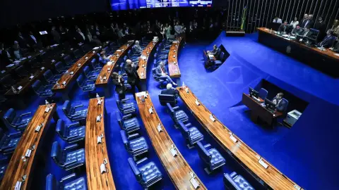 Senado terá dois votos por eleitor e 54 vagas em 2026