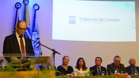 TCE-PE restringe IA autônoma e exige aval do DTI